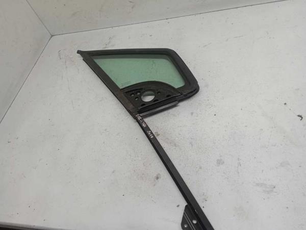 VITRE AVANT DROIT CITROEN/PEUGEOT - Vue 1